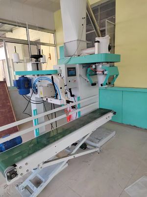 Фасовочно-упаковочная машина для гранул с точностью фасовки ±0,25 г, системой управления ПЛК и настраиваемым двигателем 380 В для высокой эффективности